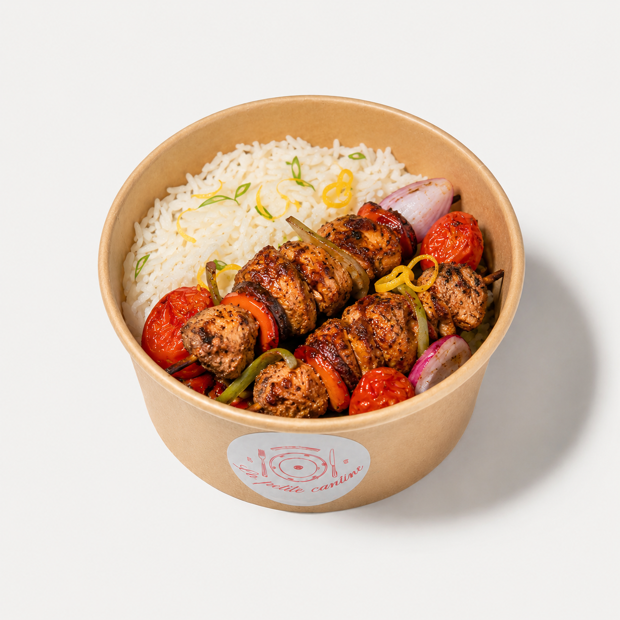 Brochettes mixtes sauce oignon crème livraison Dakar — La Petite Cantine